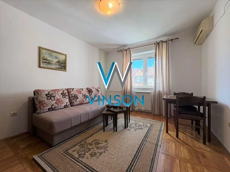 Izdavanje, jednosoban stan, 23m², Bulevar Oslobodjenja, Novi Sad Sve Podlokacije