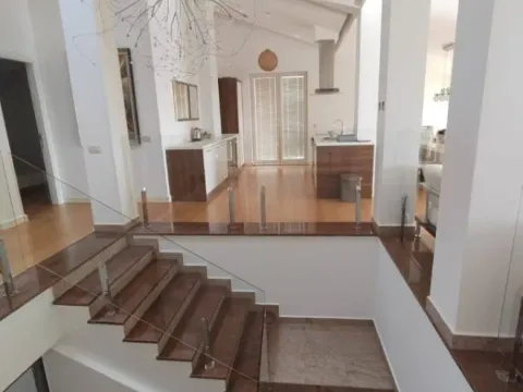 Rent, apartment, 150m², Bečići, Budva - image 8