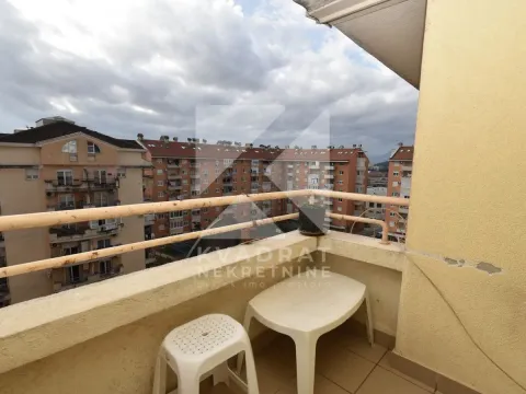 Izdavanje, jednosoban stan, 57m², Stari Aerodrom, Podgorica - image 11