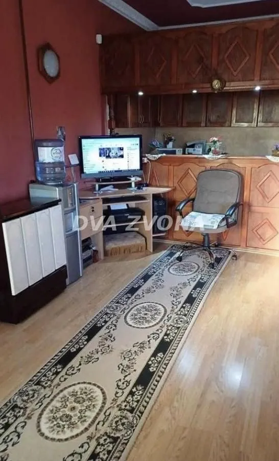 Prodaja, kuća, 192m², Novi Bečej, Zrenjanin