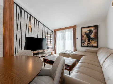 Sale, two bedroom apartment, 81m², Petrovac, Budva - image 7