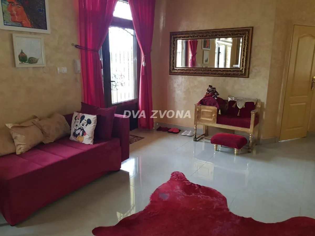 Prodaja, kuća, 254m², Veternik, Novi Sad Sve Podlokacije