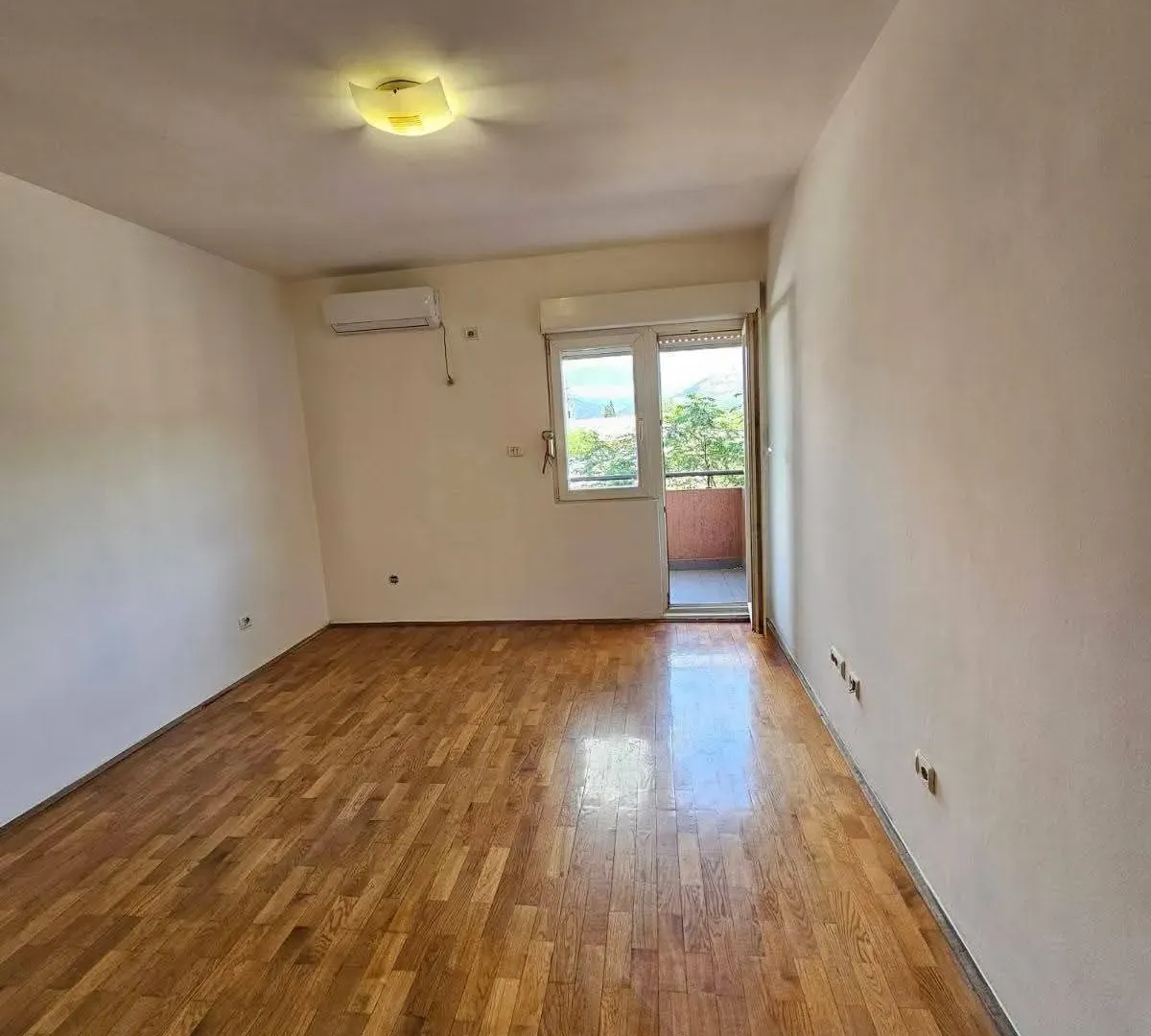 Sale, one bedroom apartment, 45m², Stari Aerodrom, Podgorica