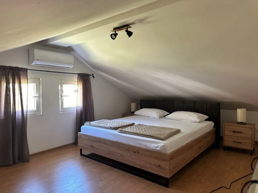 Rent, three bedroom apartment, 120m², Mrčevac, Tivat