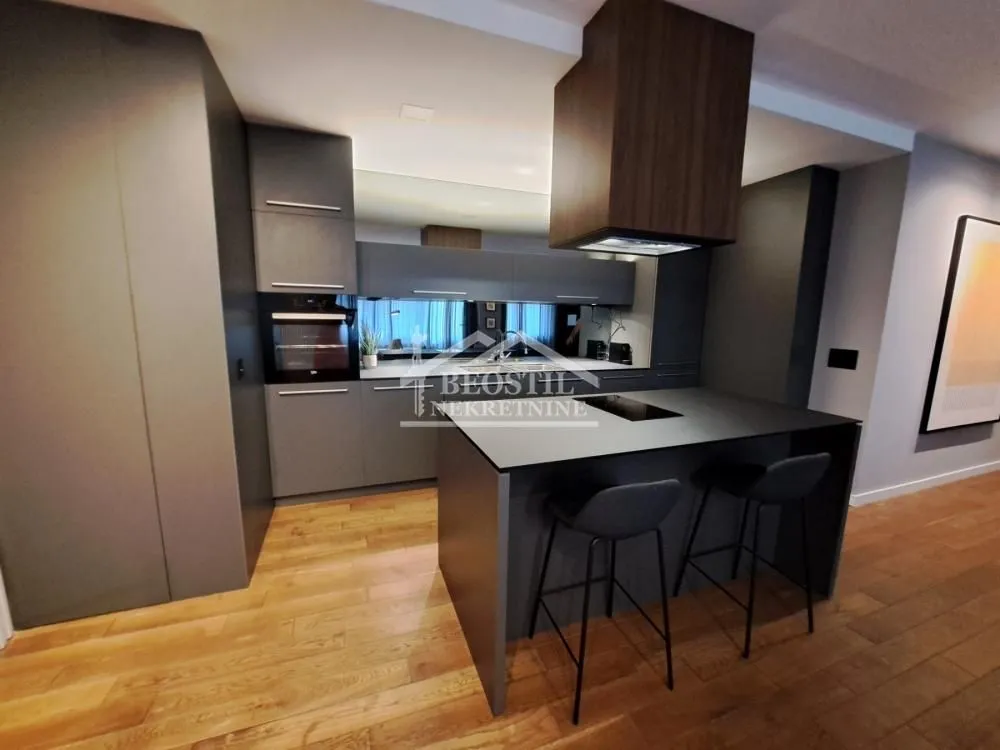 Prodaja, dvosoban stan, 61m², Novi Beograd Blok 38, Novi Beograd Sve Podlokacije