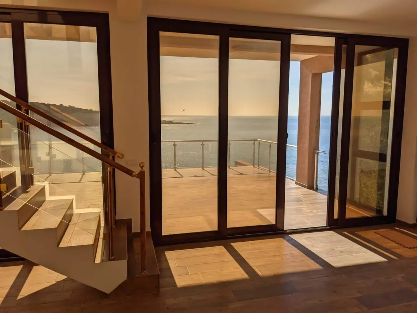 Sale, house, 404m², Kruče, Ulcinj