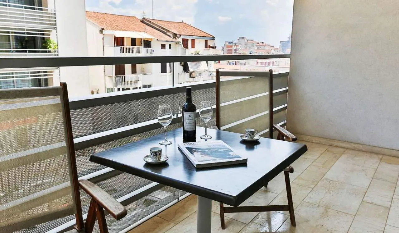Prodaja, dvosoban stan, 85m², Rozino, Budva