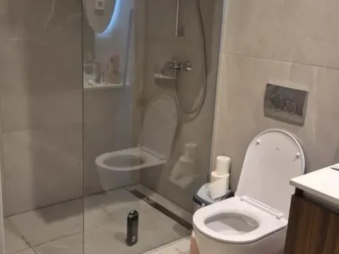 Izdavanje, trosoban stan, 80m², Savski Venac, Beograd - image 9