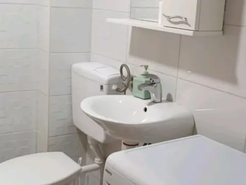 Rent, studio apartment, 30m², Makedonsko naselje, Bar - image 7