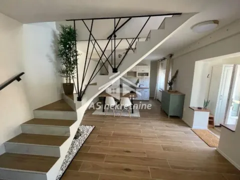 Rent, house, 120m², Slavujev Venac, Zvezdara Sve Podlokacije - image 8