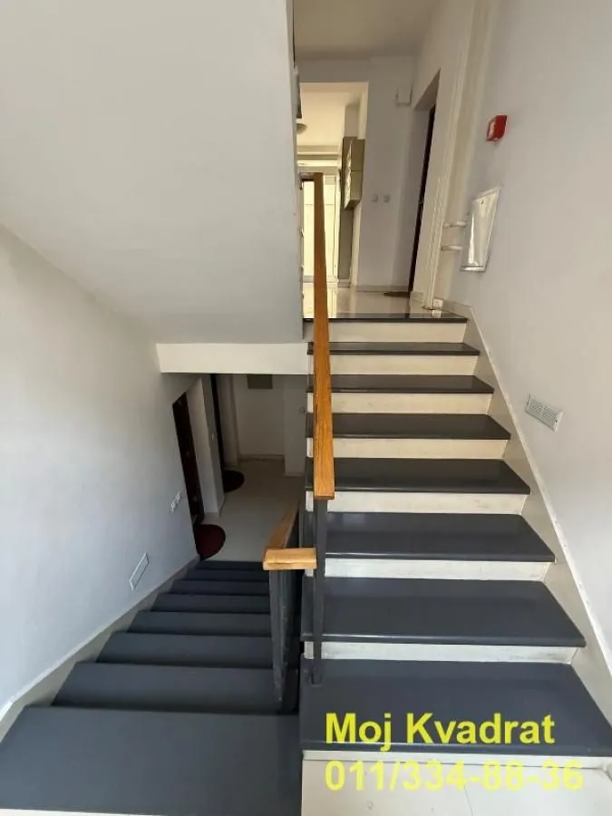 Prodaja, dvosoban stan, 41m², Lekino Brdo, Voždovac Sve Podlokacije
