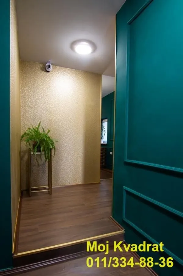 Sale, four bedroom apartment, 142m², Stari Grad, Beograd