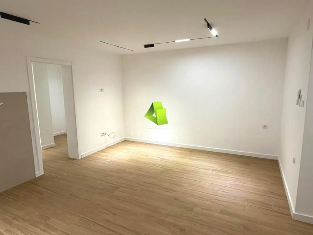 Prodaja, dvosoban stan, 64m², Medijana, Niš