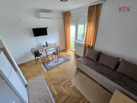 Izdavanje, garsonjera, 25m², Telep, Novi Sad Sve Podlokacije - image 5