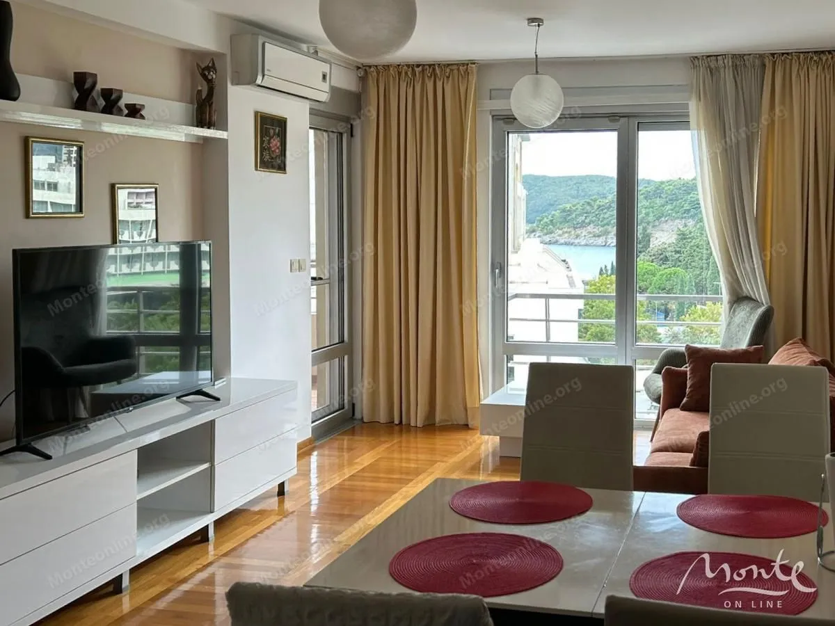 Prodaja, dvosoban stan, 84m², Bečići, Budva