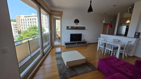 Rent, two bedroom apartment, 70m², Bečići, Budva - image 14
