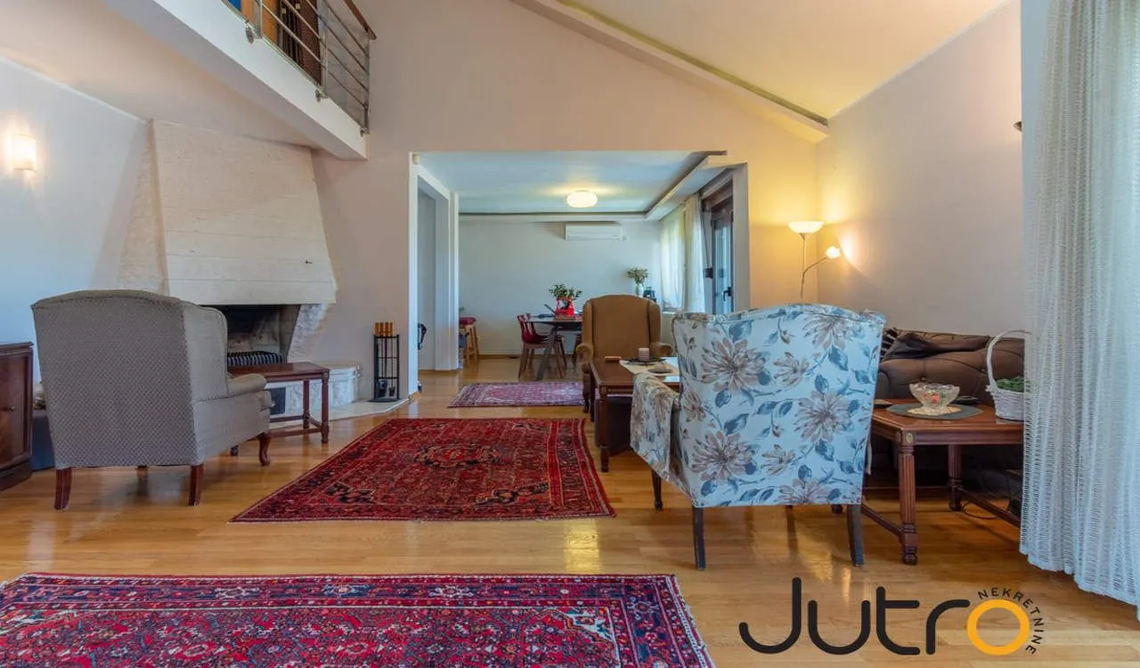 Rent, house, 320m², Donja Gorica, Podgorica