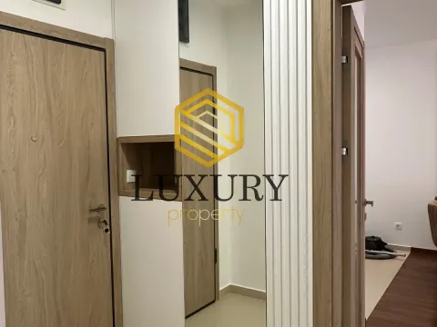 Izdavanje, jednosoban stan, 72m², Master Kvart, Podgorica - image 16