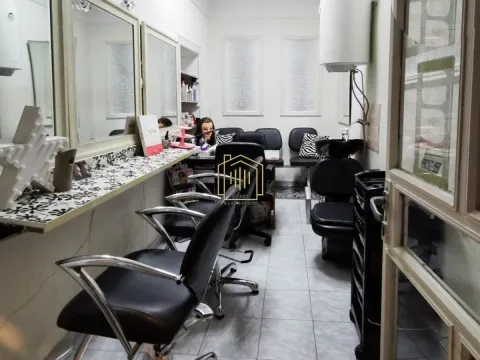 Izdavanje, poslovni prostor, 10m², Centar, Podgorica