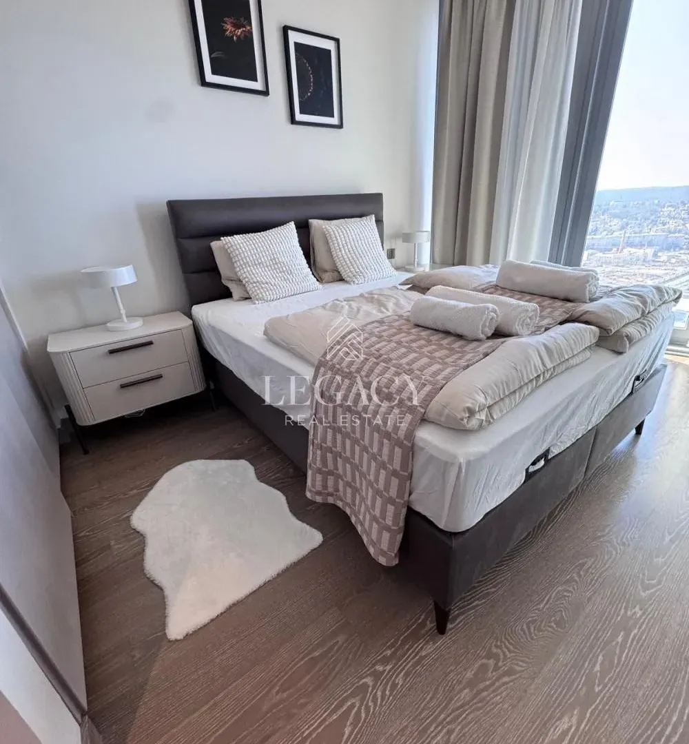 Izdavanje, dvosoban stan, 60m², Savski Venac, Beograd