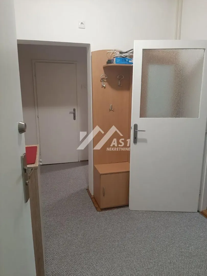 Izdavanje, dvosoban stan, 65m², Kej, Novi Sad Sve Podlokacije