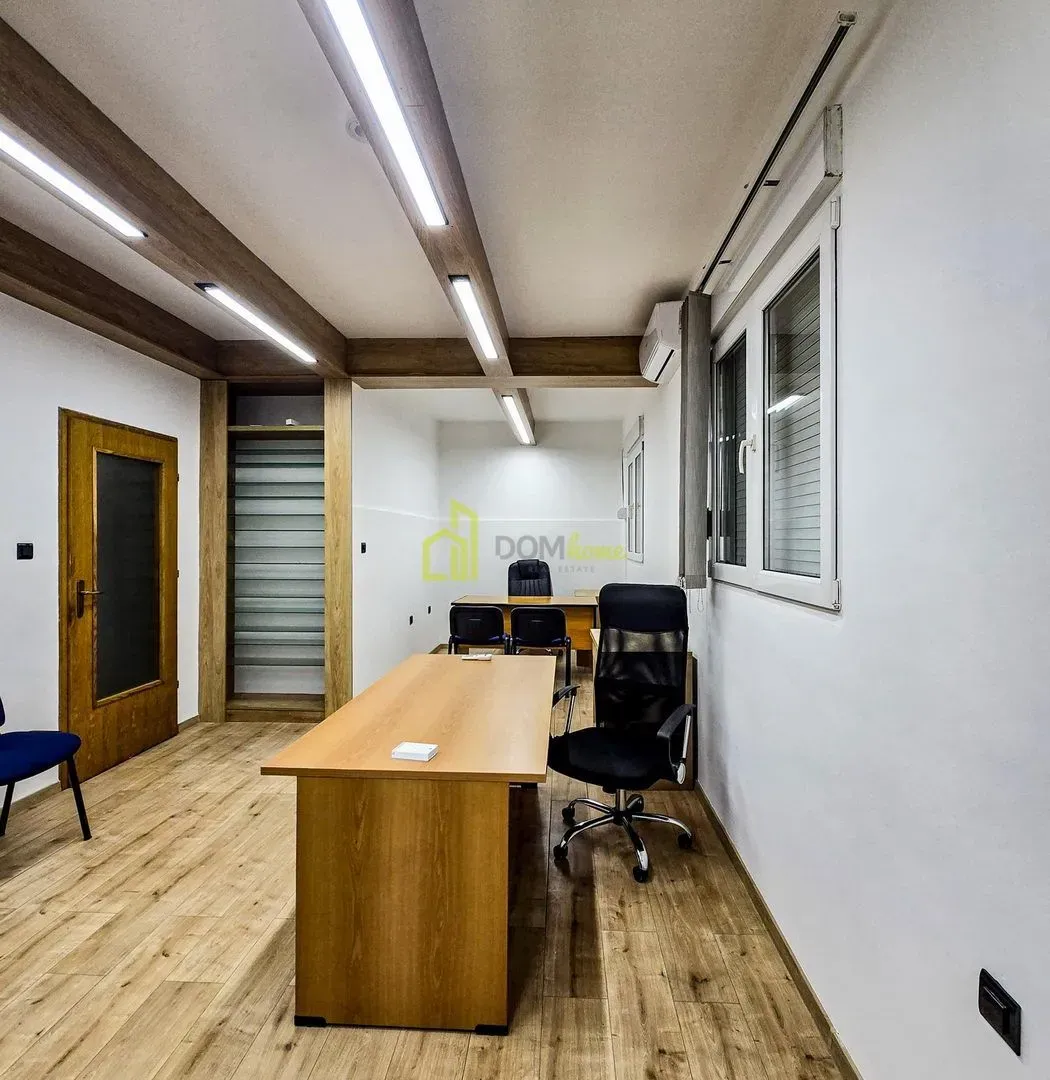 Izdavanje, poslovni prostor, 53m², Momišići, Podgorica