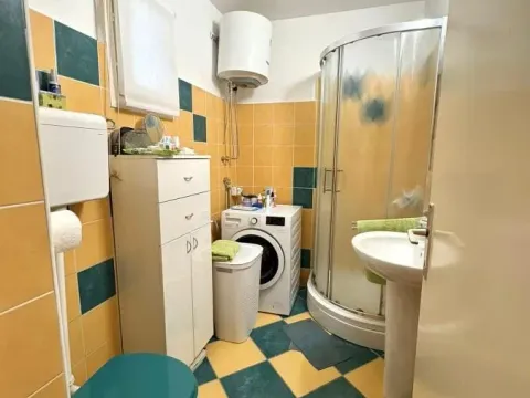 Prodaja, trosoban stan, 70m², Voždovac Sve Podlokacije, Beograd - image 11