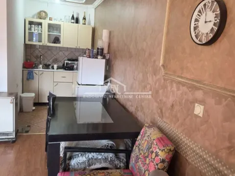 Prodaja, jednosoban stan, 98m², Trošarina, Voždovac Sve Podlokacije - image 2