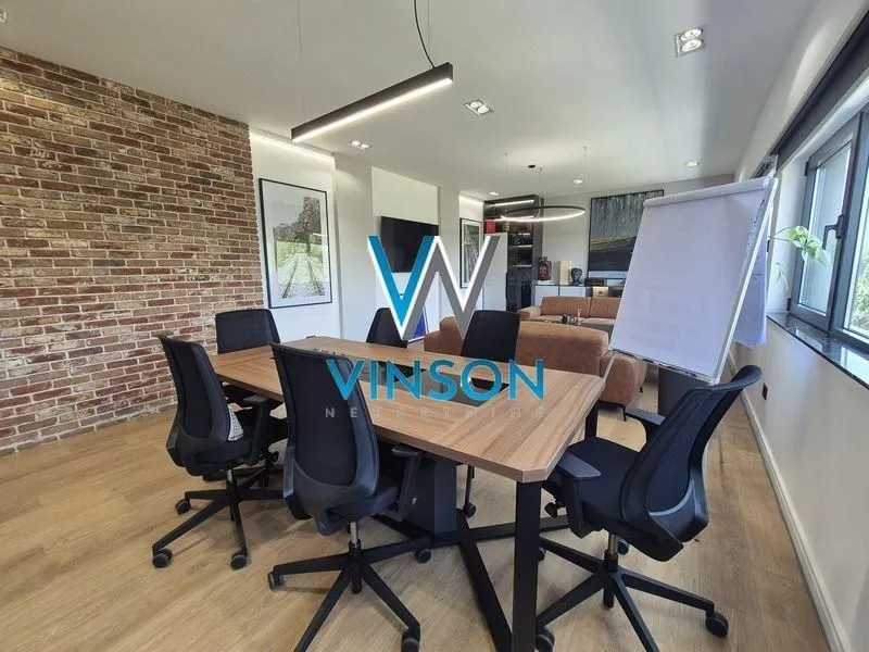 Rent, office space, 230m², Železnička Stanica, Novi Sad Sve Podlokacije