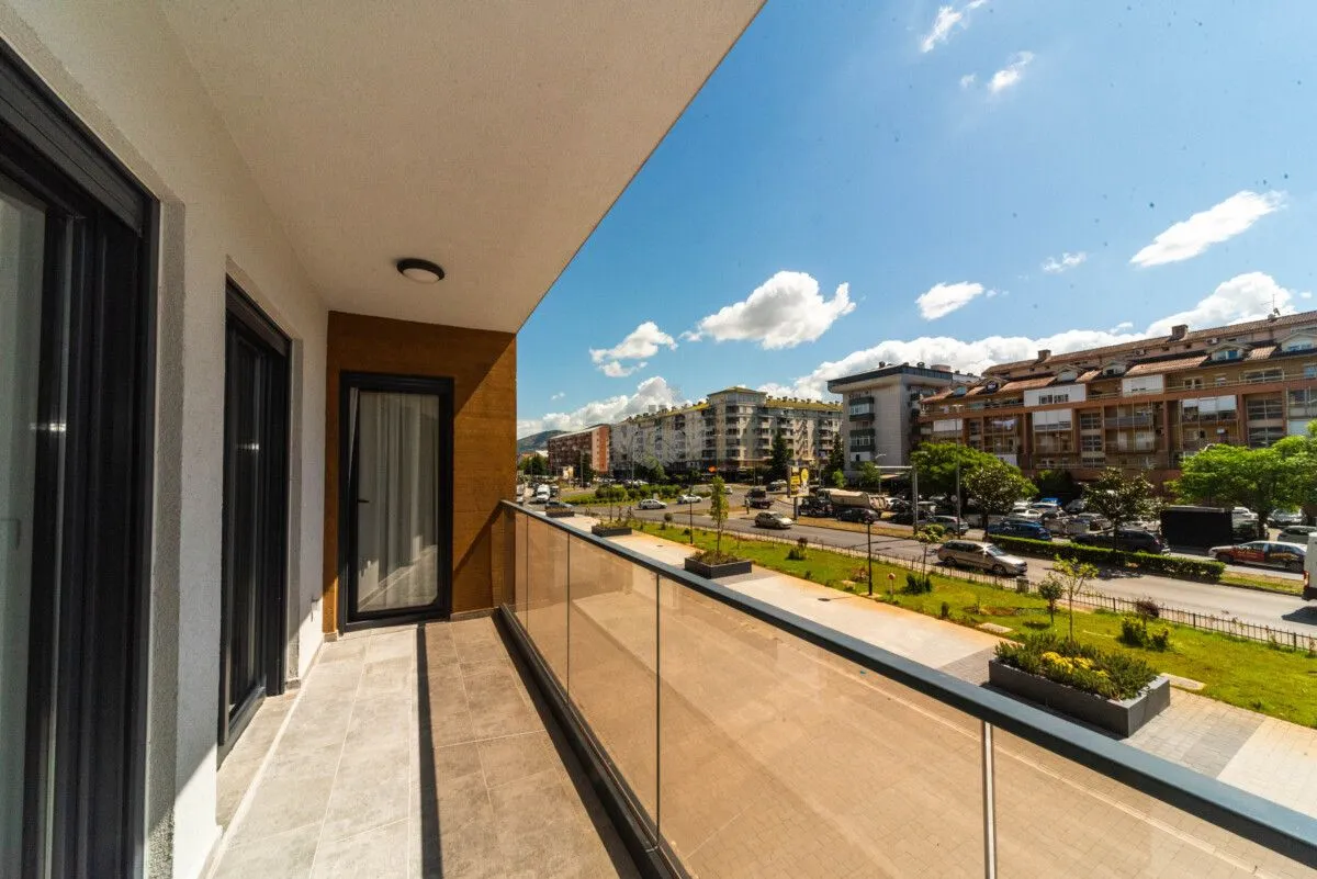 Rent, two bedroom apartment, 72m², Stari Aerodrom, Podgorica