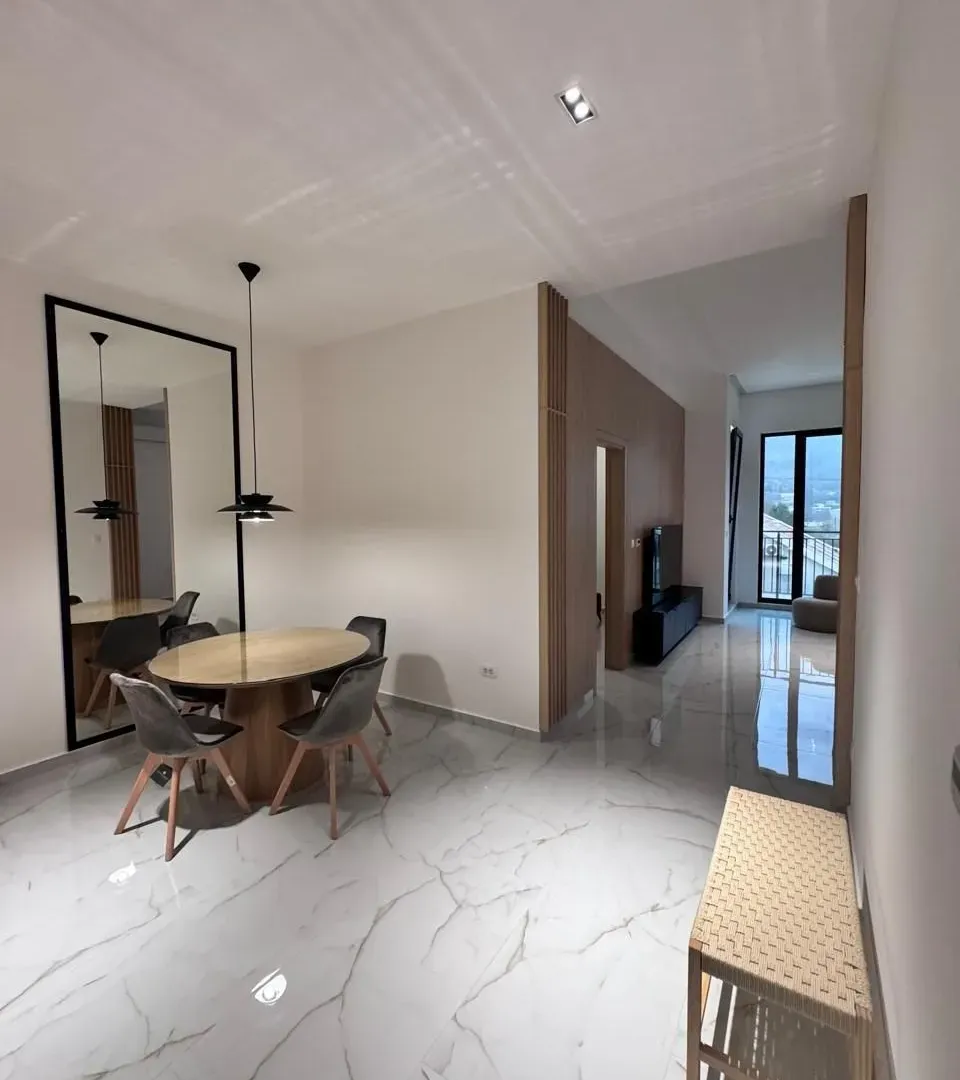 Rent, one bedroom apartment, 61m², Lastva Grbaljska, Kotor