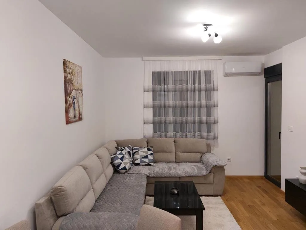 Rent, two bedroom apartment, 53m², City Kvart, Podgorica