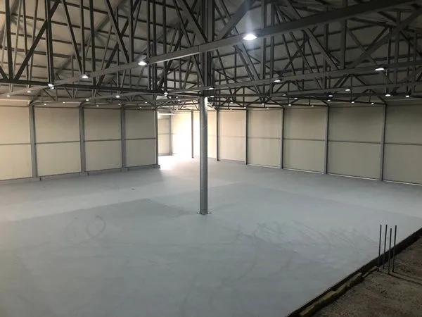 Izdavanje, poslovni prostor, 1700m², Zemun Sve Podlokacije, Beograd