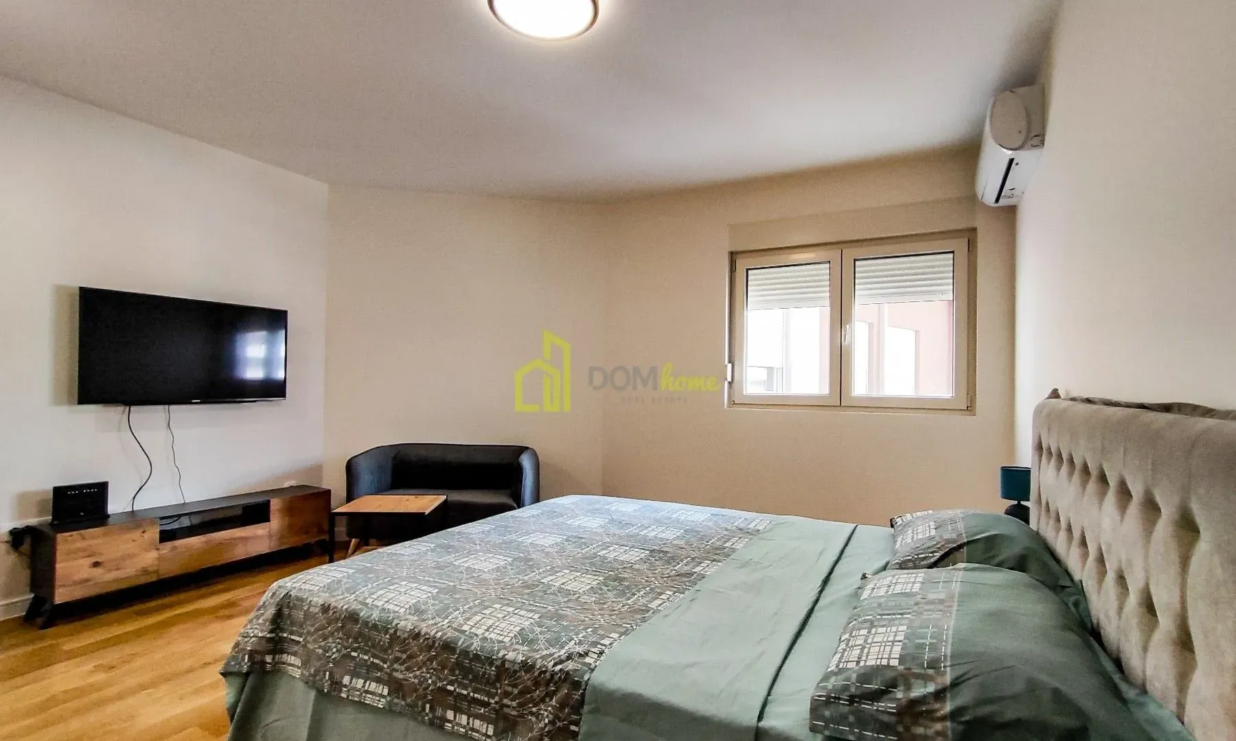 Prodaja, garsonjera, 33m², Central Point, Podgorica