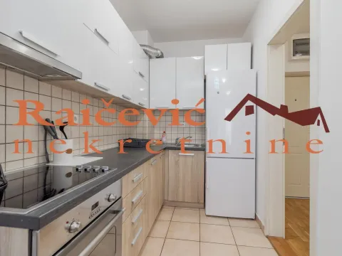 Izdavanje, dvosoban stan, 45m², Gradska Bolnica, Zvezdara Sve Podlokacije - image 11