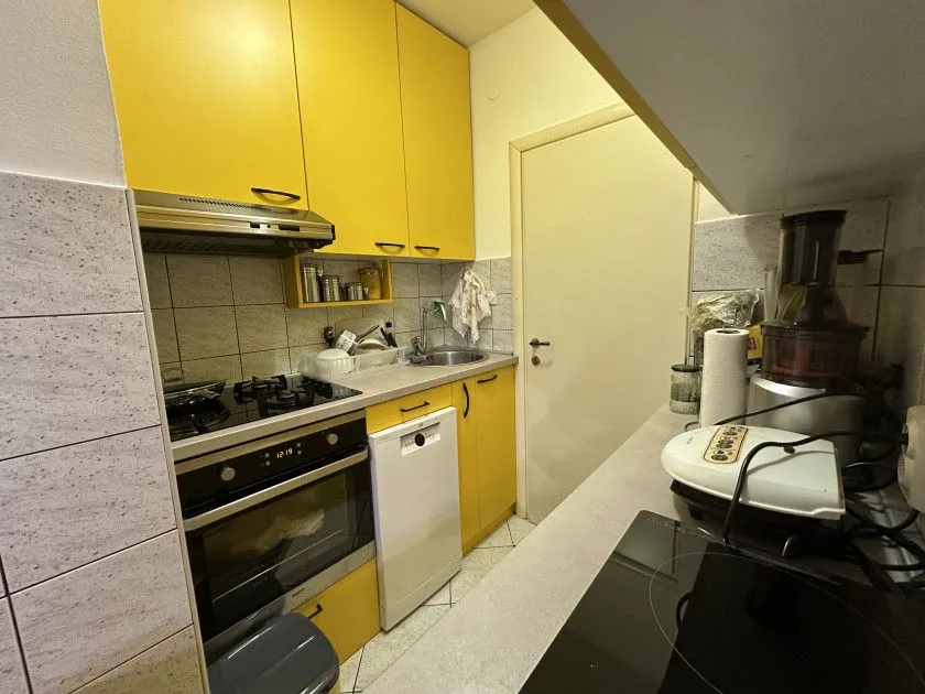 Prodaja, trosoban stan, 65m², Centar, Nikšić