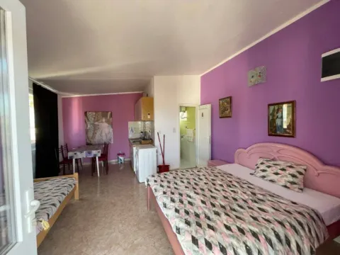 Izdavanje, garsonjera, 27m², Sutomore, Bar - image 5