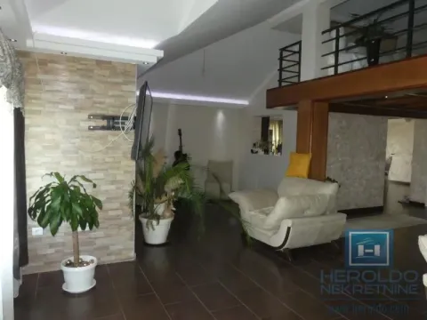 Prodaja, četvorosoban stan, 168m², Aqua park, Jagodina - image 7