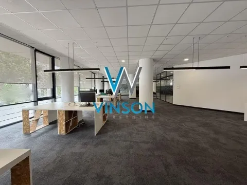 Izdavanje, poslovni prostor, 440m², Bulevar Oslobodjenja, Novi Sad Sve Podlokacije - image 15