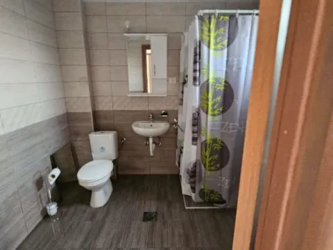 Izdavanje, dvosoban stan, 50m², Gornja Gorica, Podgorica - image 10