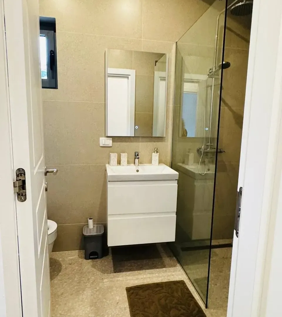 Prodaja, dvosoban stan, 76m², Kava, Tivat