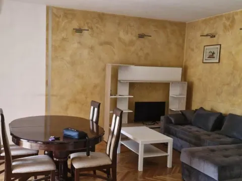 Izdavanje, dvosoban stan, 47m², Socijalno, Novi Sad Sve Podlokacije - image 2