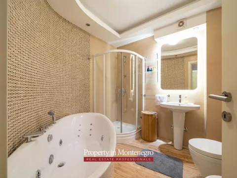 Prodaja, kuća, 266m², Kotor, Crna Gora - image 43