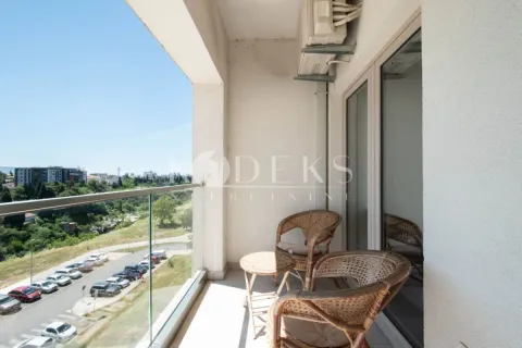 Izdavanje, jednosoban stan, 48m², Momišići, Podgorica - image 8