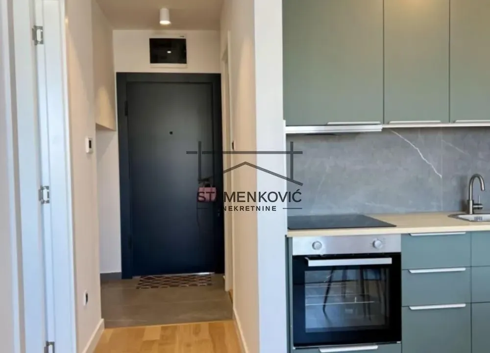 Izdavanje, jednosoban stan, 39m², Petrovaradin, Novi Sad