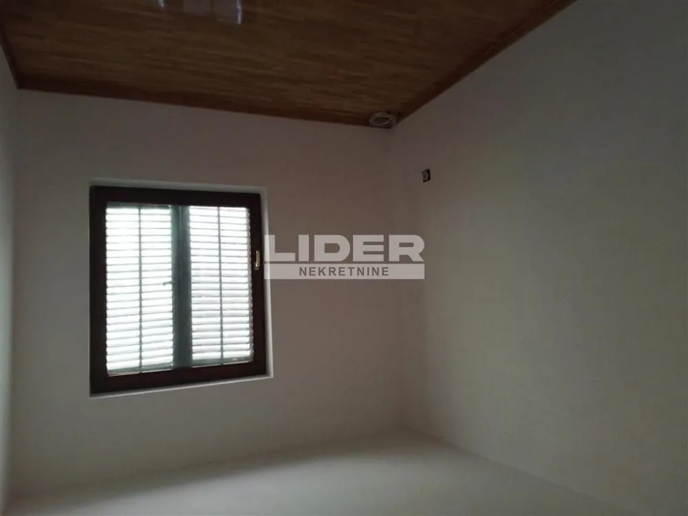 Sale, three bedroom apartment, 58m², Zvezdara Sve Podlokacije, Beograd