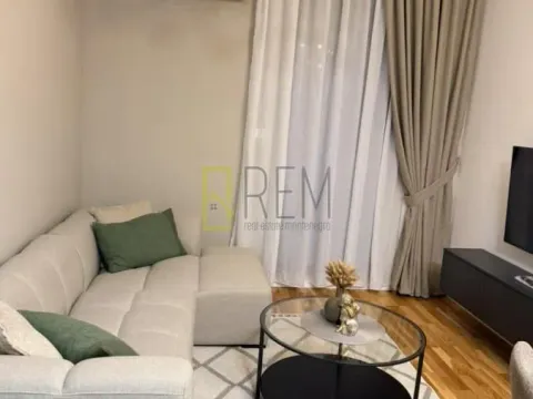 Prodaja, jednosoban stan, 37m², Tološi, Podgorica - image 2