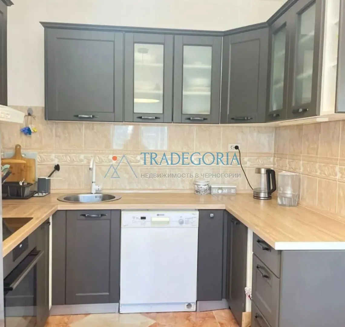 Prodaja, kuća, 191m², Bar, Crna Gora