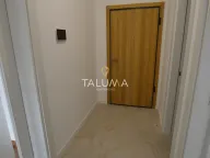 Prodaja, dvosoban stan, 76m², Tološi, Podgorica - image 4