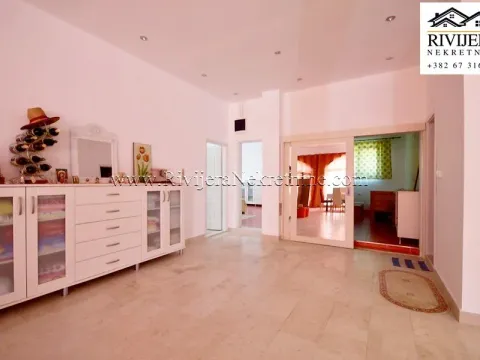 Sale, house, 234m², Baošići, Herceg Novi - image 17